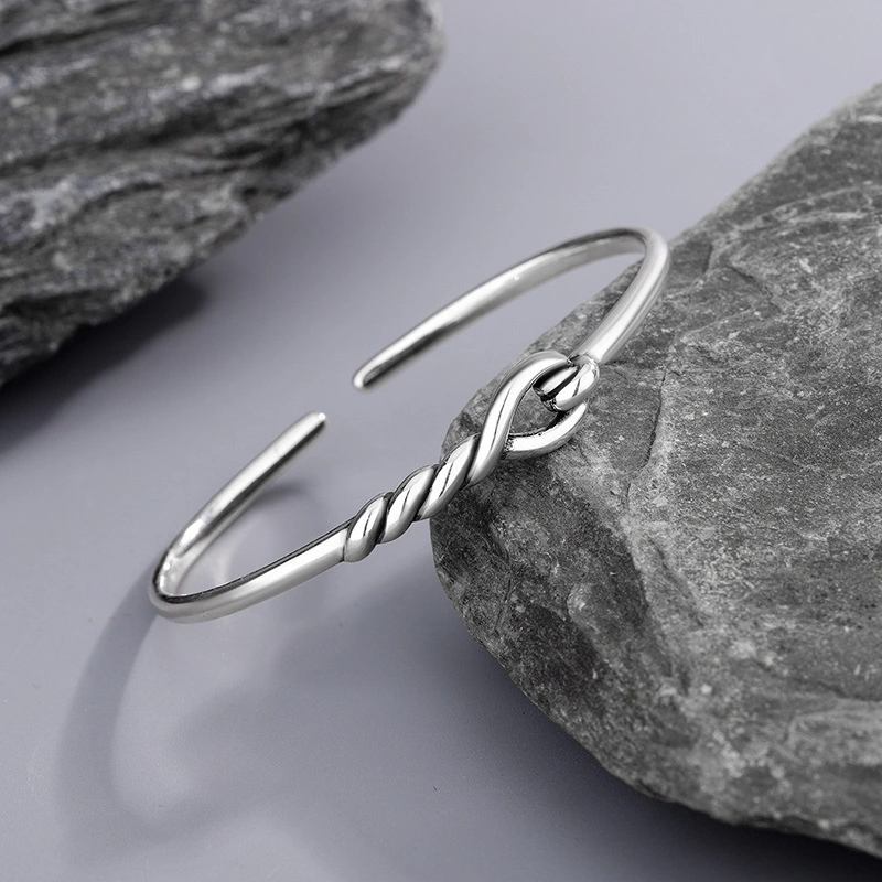 Knotted Bracelet Hollow-out Wrapped Design Simple And Stylish Versatile