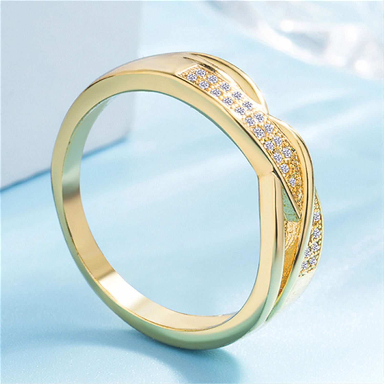 Fashion New Creative Ribbon Women's Ring