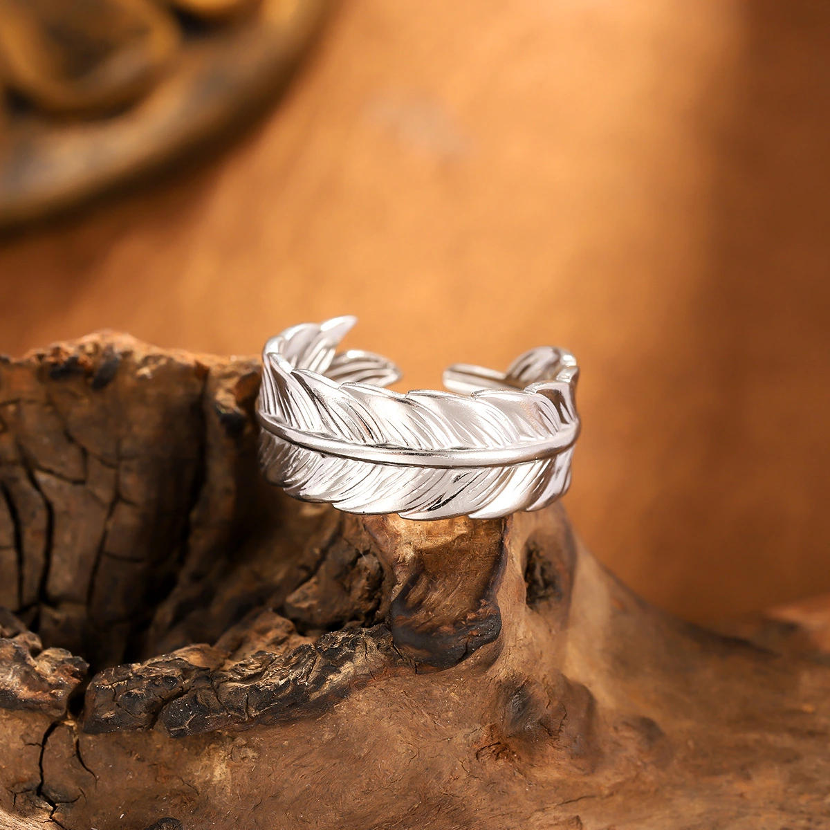 INS Style High-End Titanium Steel Ring, Gold Plated Stainless Steel, Anti-Fade All-Match Band