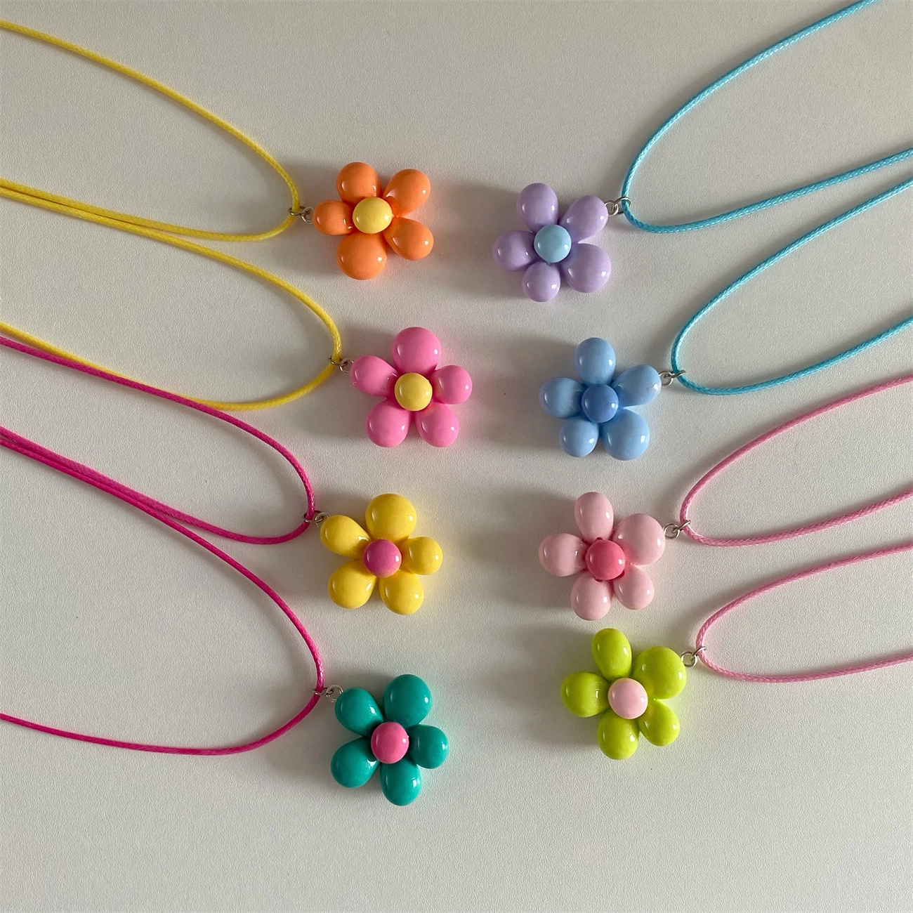 Women's Cute And Sweet Five-Petal Flower Necklace