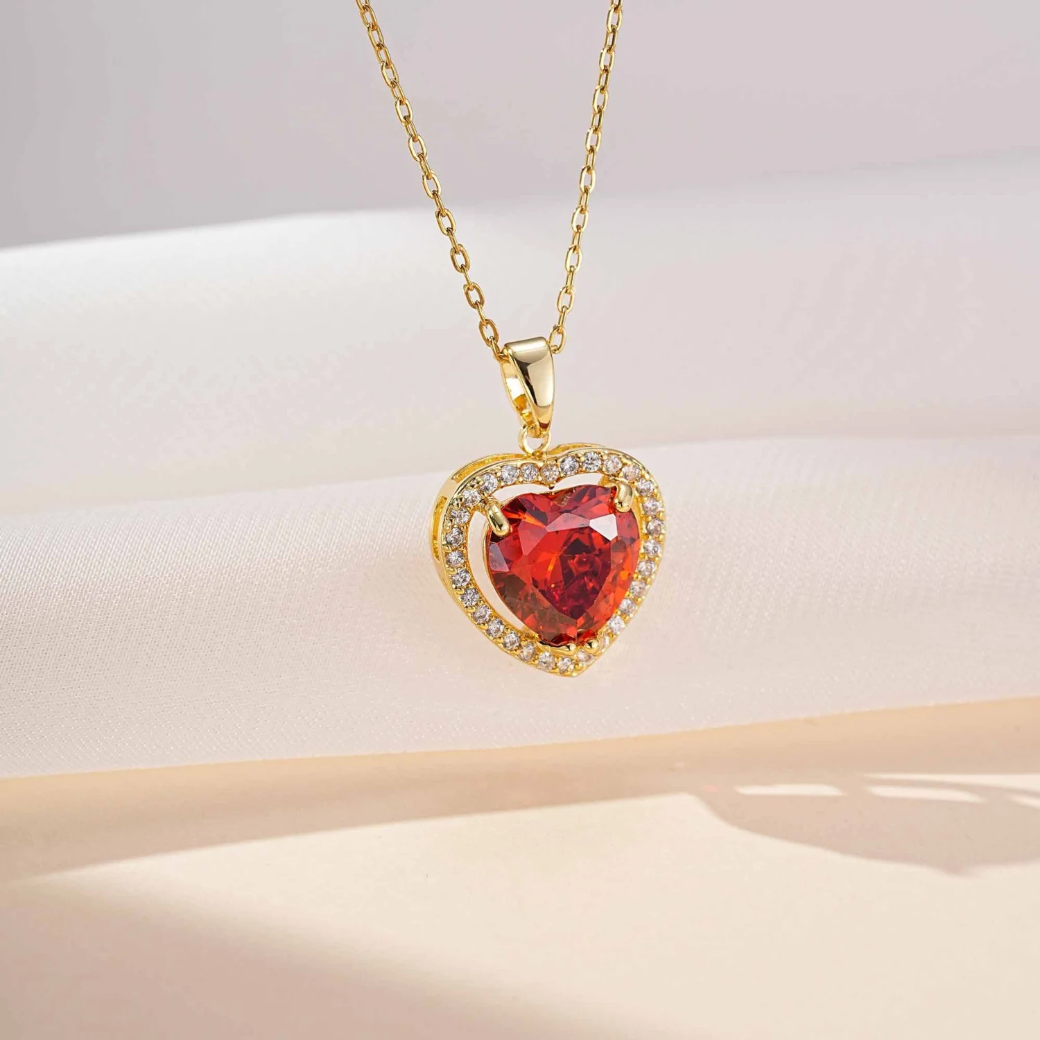 Titanium Steel No-fade Womens Heart-shaped Necklace