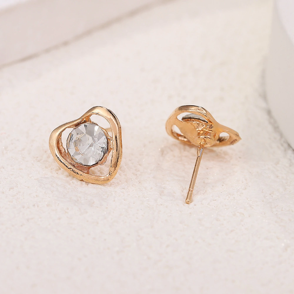 European And American-style Crystal Heart Charm Necklace Earrings Ring And Bracelet Four-Piece Set