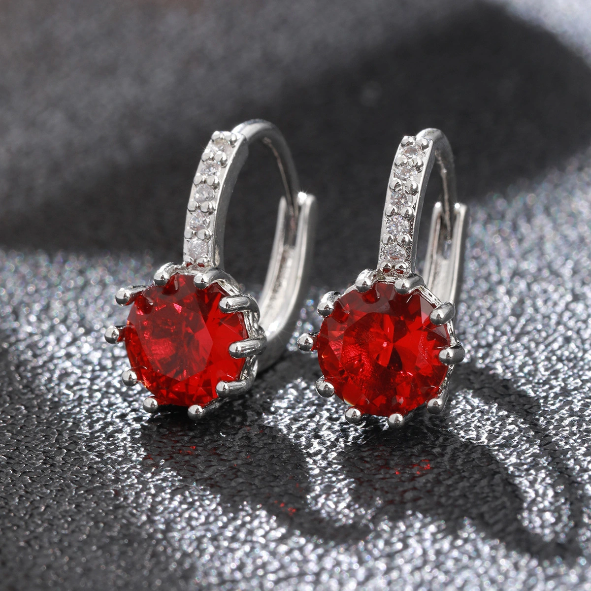 Temperament Personality Simplicity And Luxury Earrings