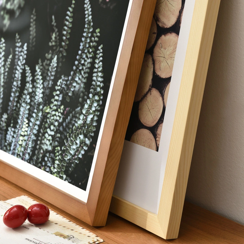 Solid Wood Wall-mounted Framed Picture Frame