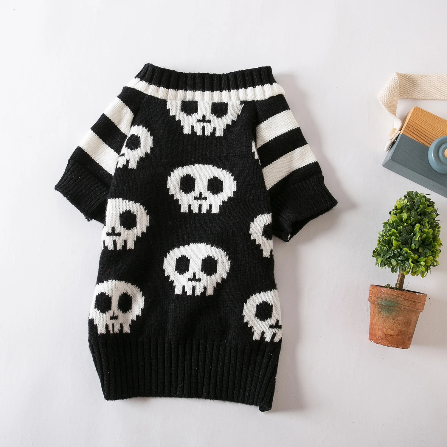 Pet Cat Sweater Halloween Skull Knitted Yarn