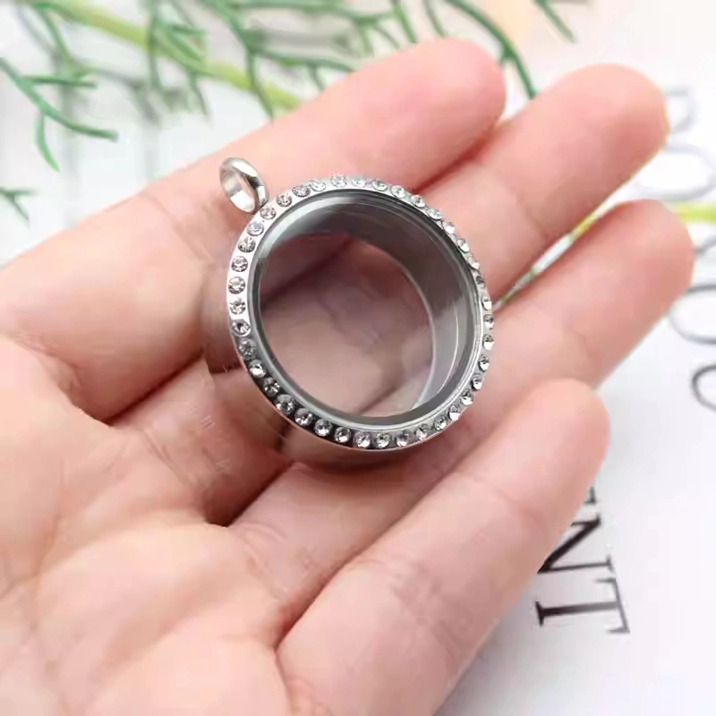 Stainless Steel Thickened Diamond-Encrusted Glass Photo Box Pendant