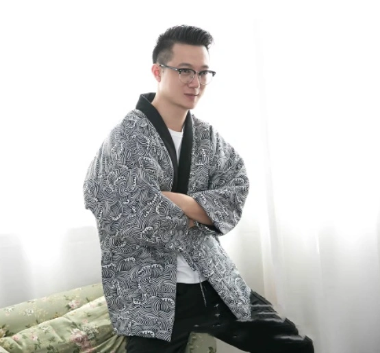 New Japanese-style Half-wrap Cotton Coat Warm Padded Cotton Outerwear With A Quilted Design