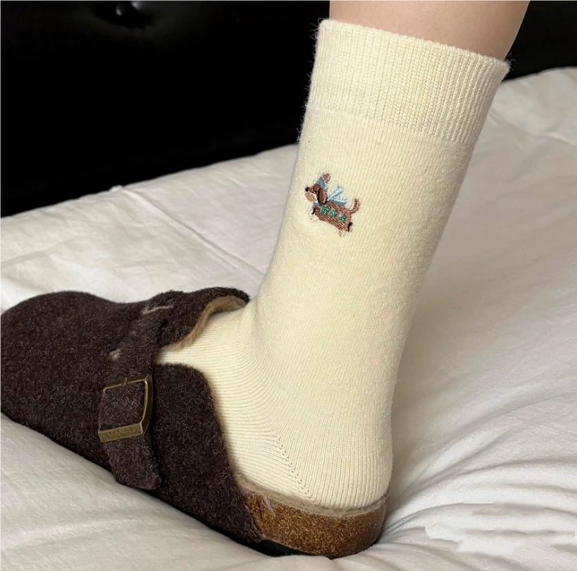 Embroidered Merino Wool Winter Thickened Warm Mid-Calf Socks