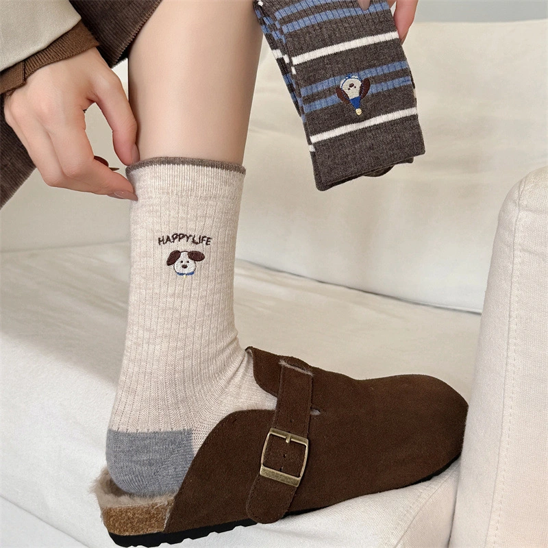 Women's Wool Socks Mid-calf Slouchy Style