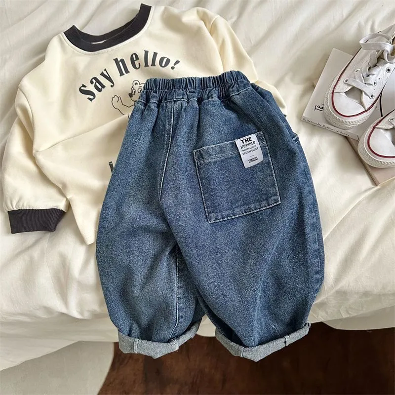 Denim Jeans With A Wide Leg Versatile And Loose-fitting