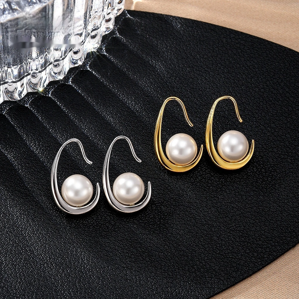 S925 Silver C- Shaped Pearl Earrings