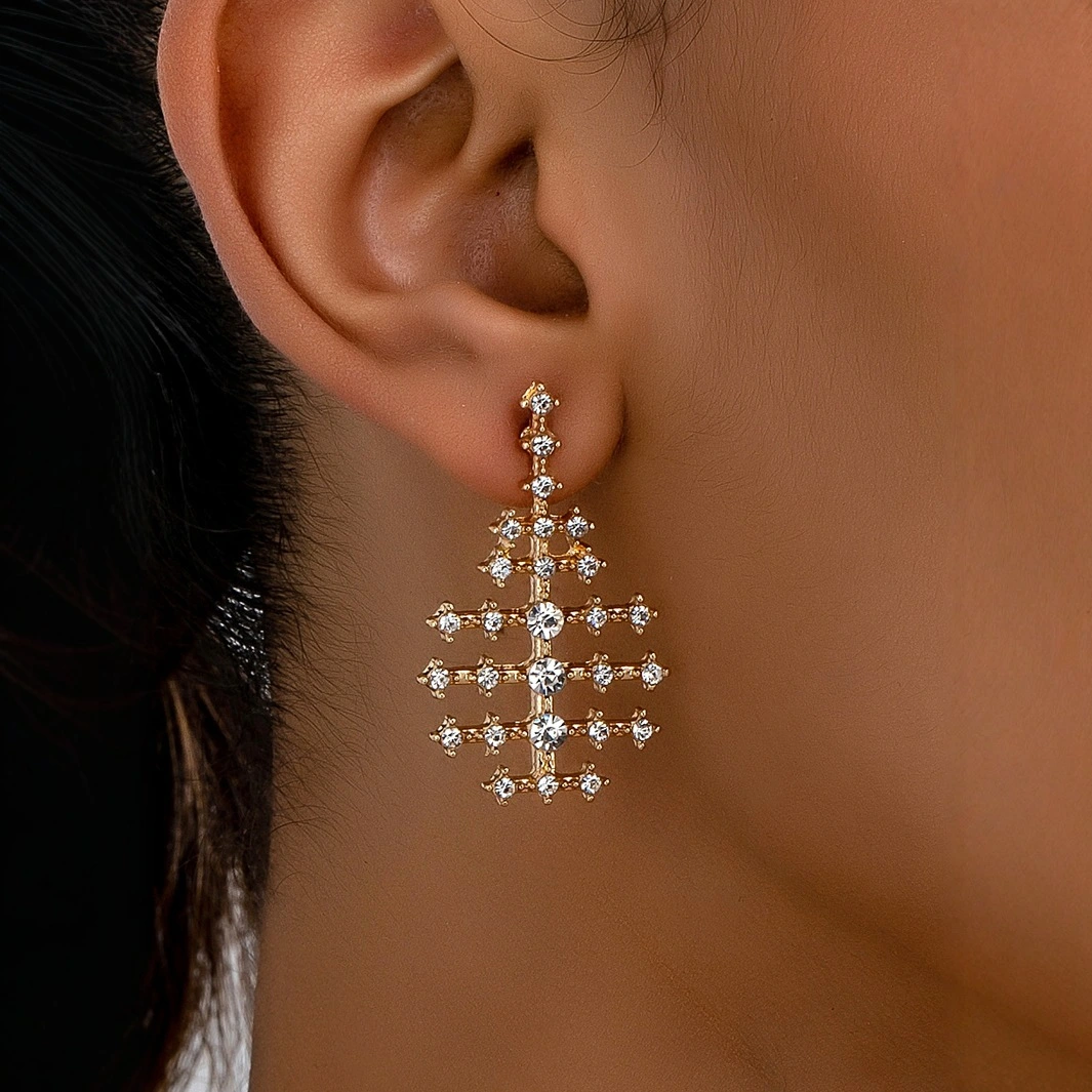 Heavy-duty Water-drop Irregular Fashionable Elegant Womens Earrings