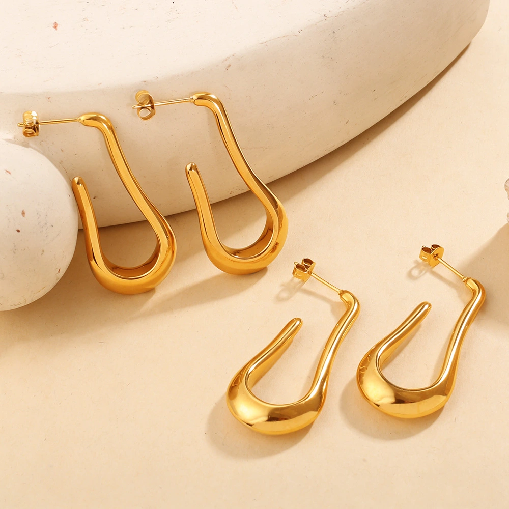 Fashionable High-end Design Irregular U-shaped Earrings, Stainless Steel With 18K Gold Plating, Hollow Earrings For Women.