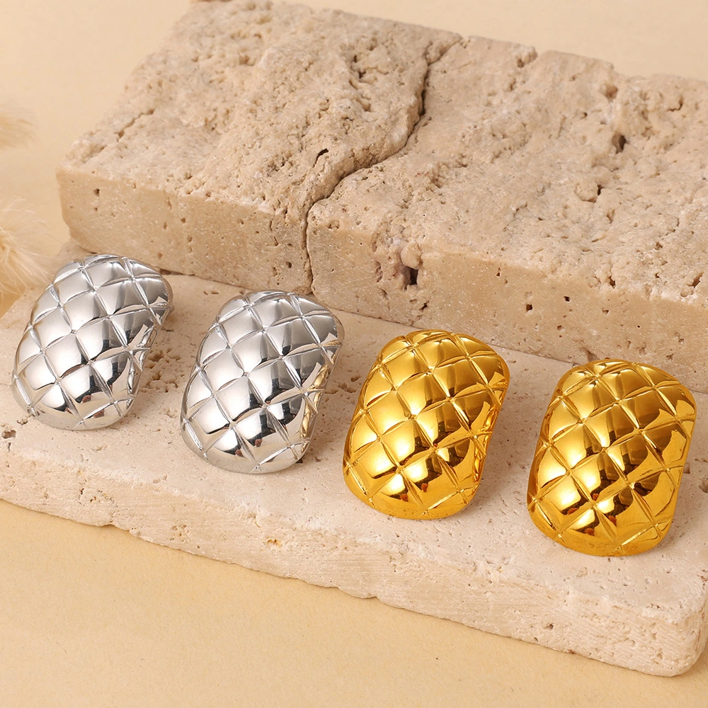 INS Style Quilted Pattern Stainless Steel Stud Earrings, 18K Gold Plated, High-End Niche Design Earrings