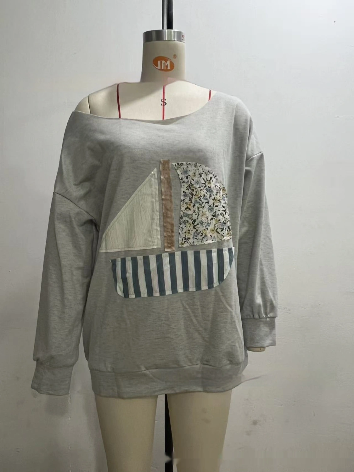 Fashionable Off-Shoulder Pullover Sweatshirt For Women