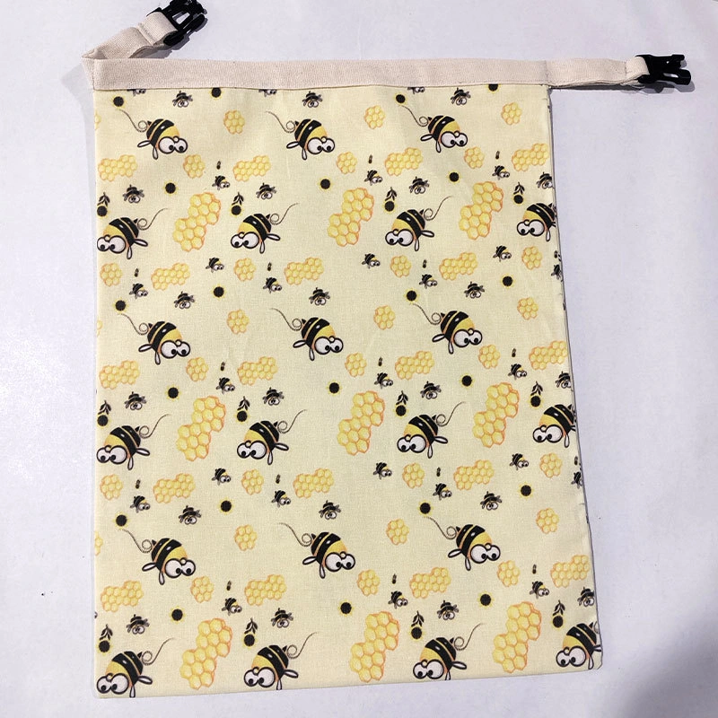 Reusable Beeswax Food Storage Bags Made From Linen And Cotton