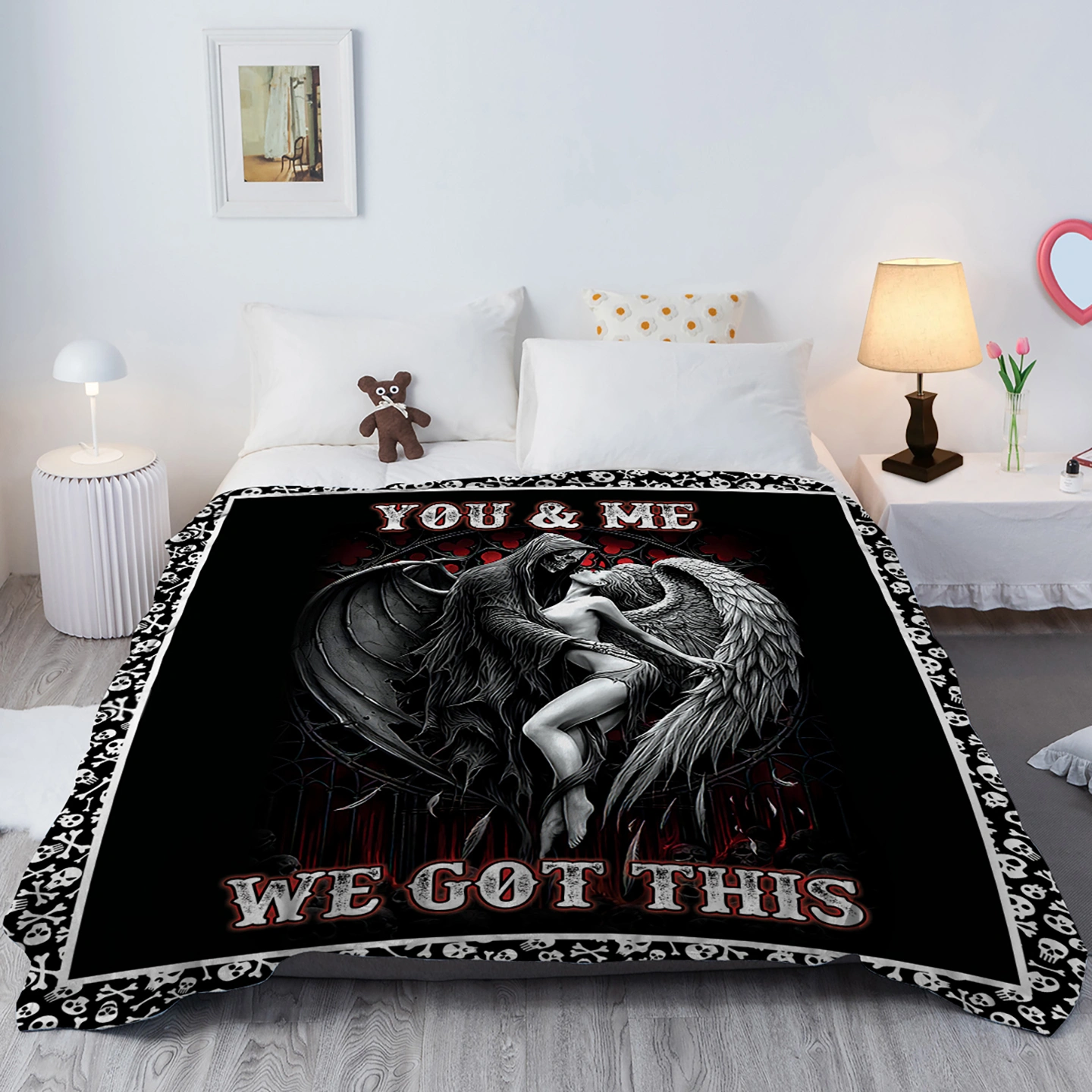 Beauty And Ghost Human Skeleton Printed Halloween Soft Cozy Lightweight Durable Plush Flannel Throw Blanket For Bedroom Living Rooms Sofa Couch