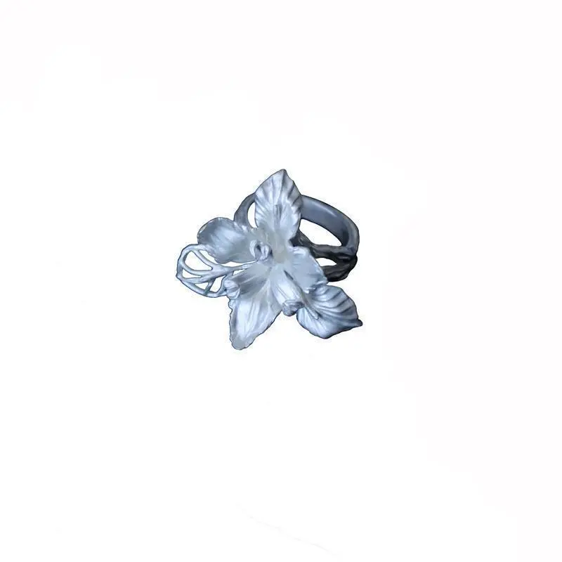 Female Creative Design With Adjustable Iris Ring Opening
