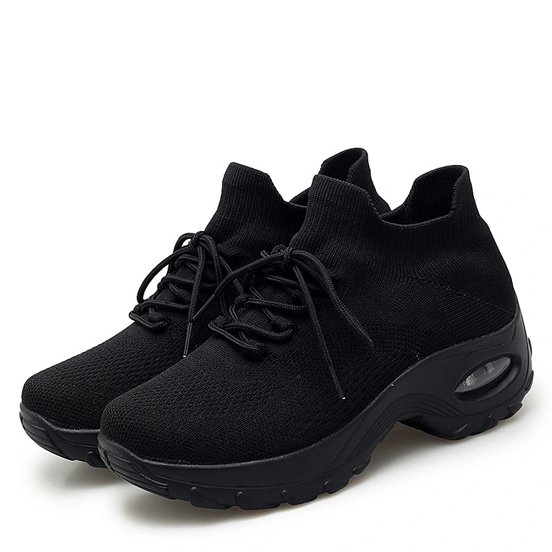 Fashion All-Black Cushioned Sports Shoes