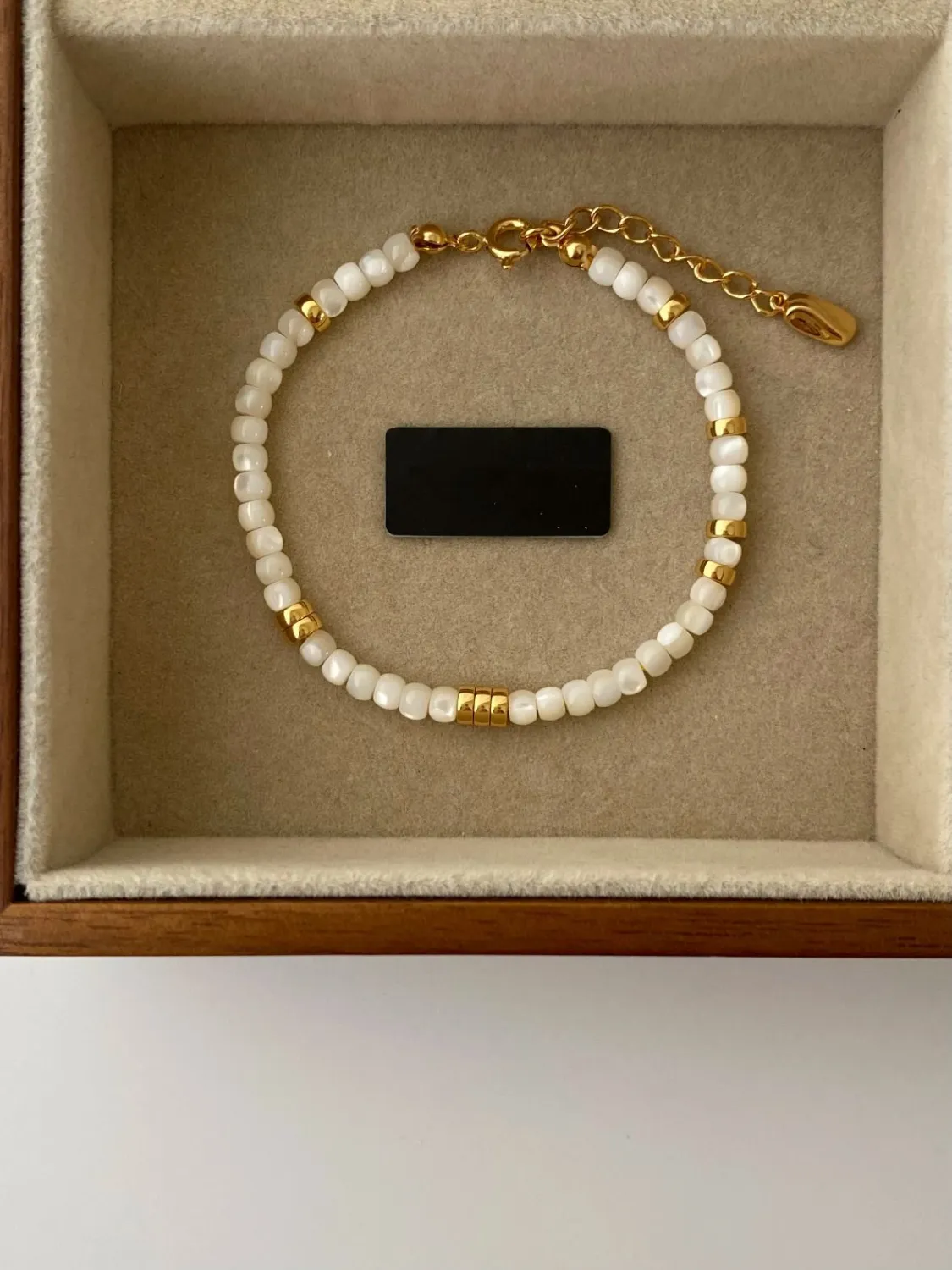 Tiger Eye Stone Blue Pattern Natural Freshwater Pearl Bracelet