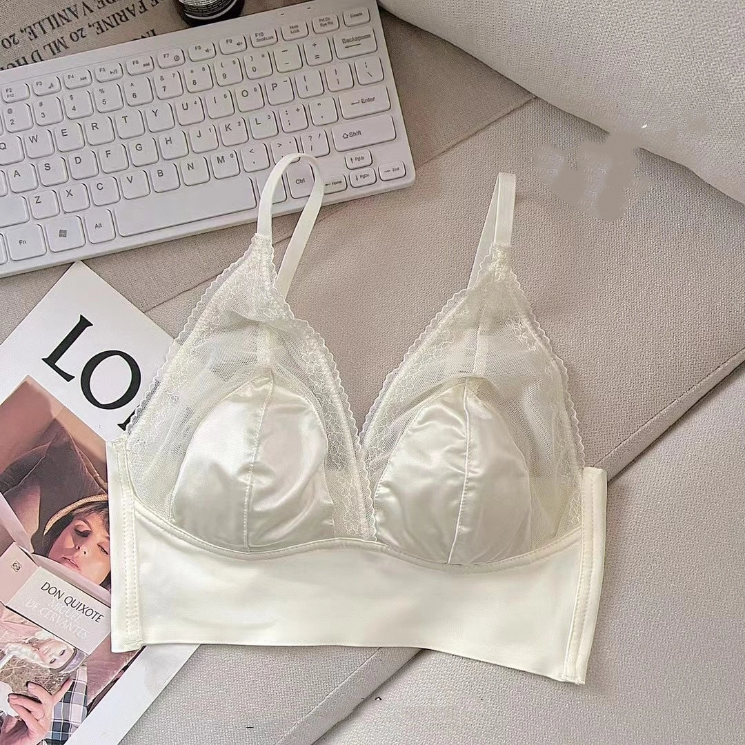 Satin Seamless Lace-trimmed Strapless Bra