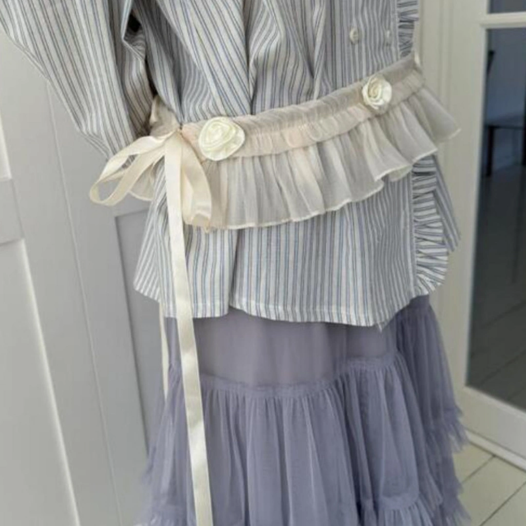 Womens Heavy-Duty Lace Belt With Ruffles And Lacing Short Style