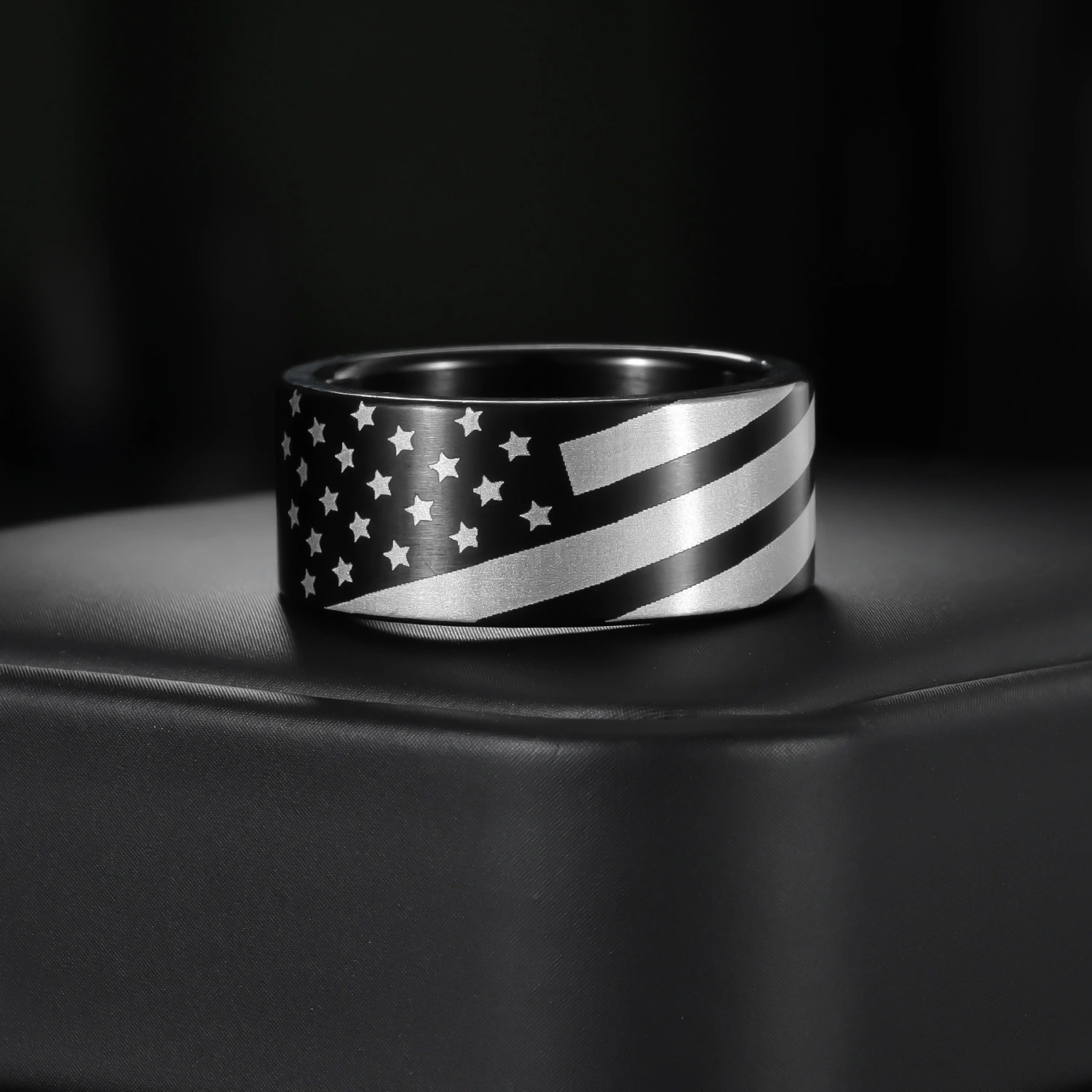 European And American Fashion Two-tone Ring