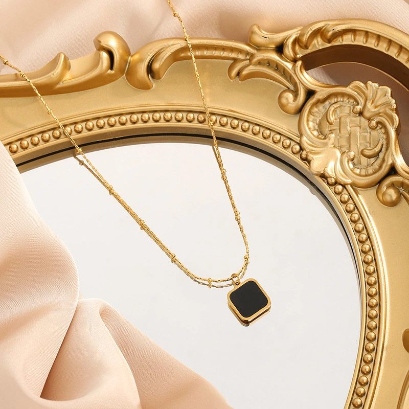 New Geometric Cube Necklace For Women
