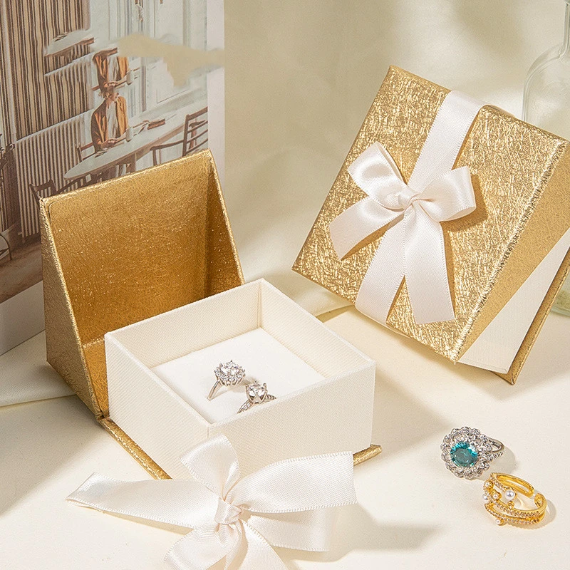 Magnetic Bow Jewelry Box