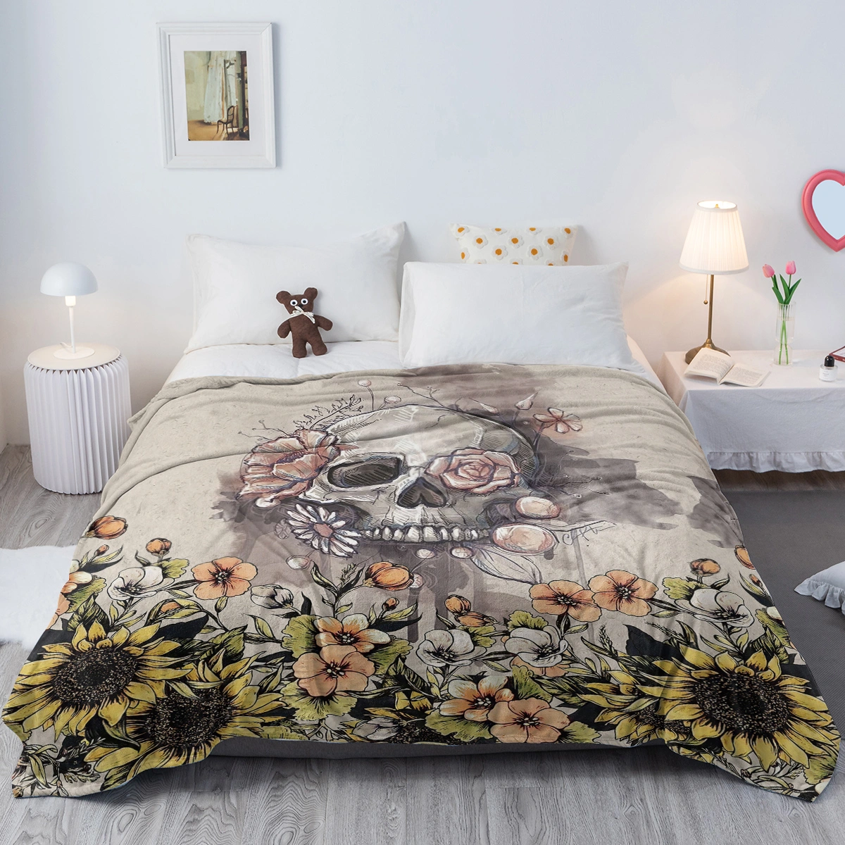 Skull Flannel Throw Blanket Sunflower Skull Pattern Blanket Soft Beige Throw Blanket For Couch Bed And Sofa