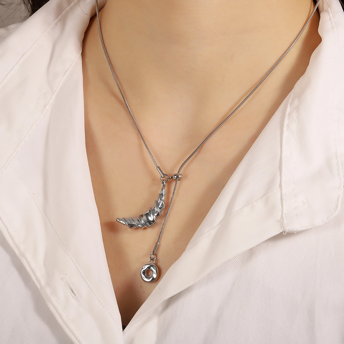 Plated Textured Moon Necklace, Minimalist Trendy All-Match Sweater Chain, Light Luxury Croissant Pendant For Women