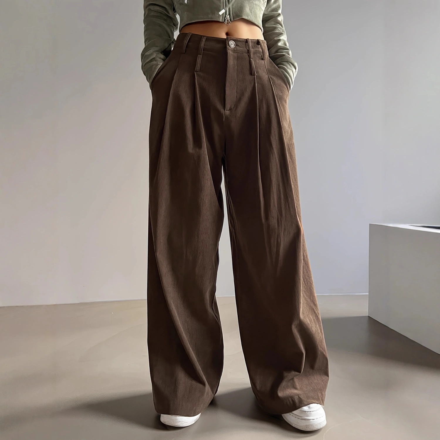 Women's High-waisted Draping Figure-flattering Pants