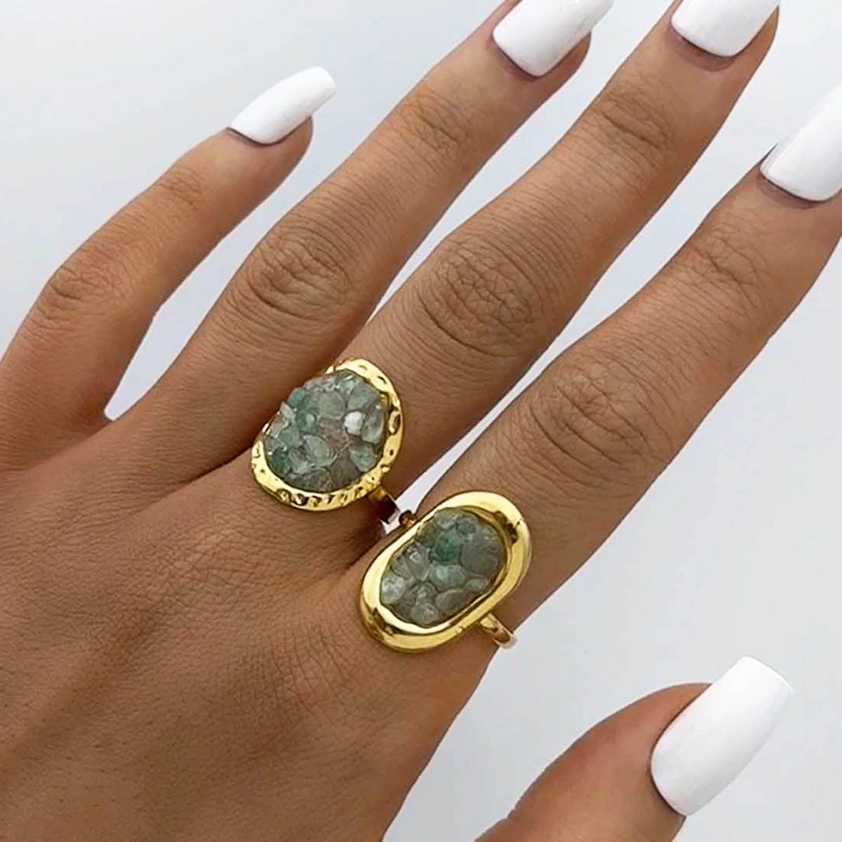 French Niche Natural Ring With Green Inlay Jewelry
