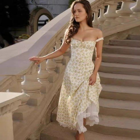 French Floral Strap Waist-tight First Love Seaside A- Line Mid-length Dress