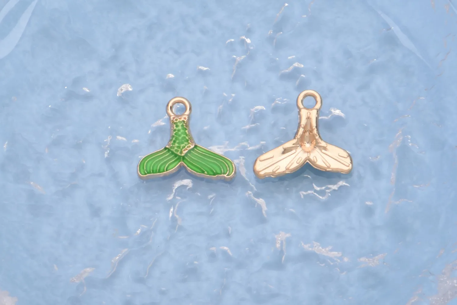 Pack of 80 Mermaid Tail Enamel Charms Gold Plated Colored Pendants Hawaii Style Accessories for Necklace Bracelet Jewelry Making DIY Crafting