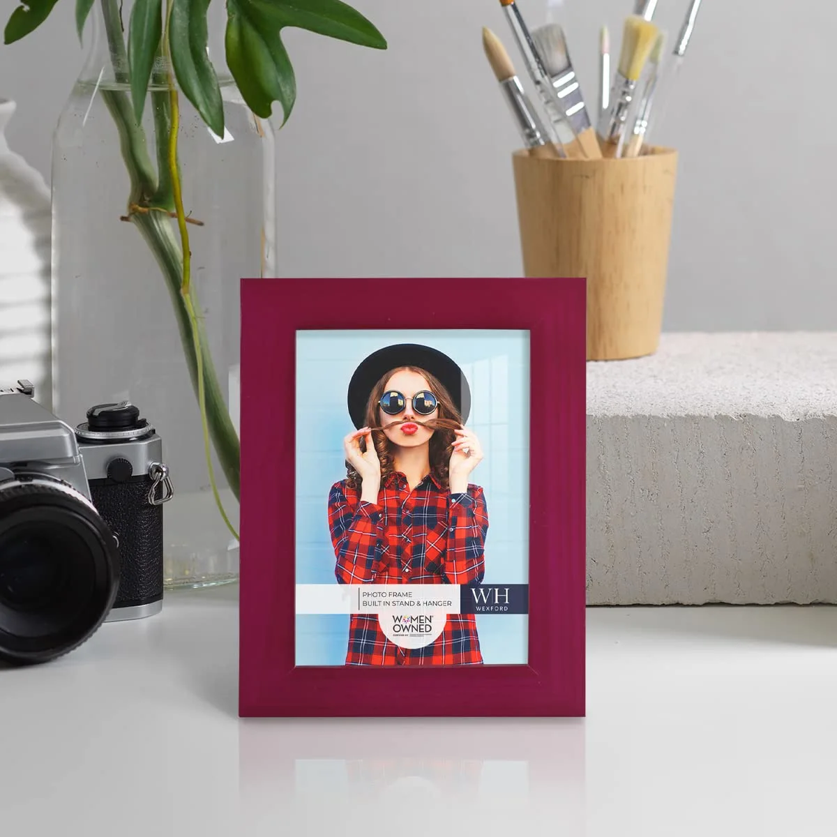 Renditions Gallery 3.5x5 inch Picture Frame Cherry Red Wood Grain Frame, High-end Modern Style, Made of Solid Wood and High Definition Glass for Wall and Tabletop Photo Display
