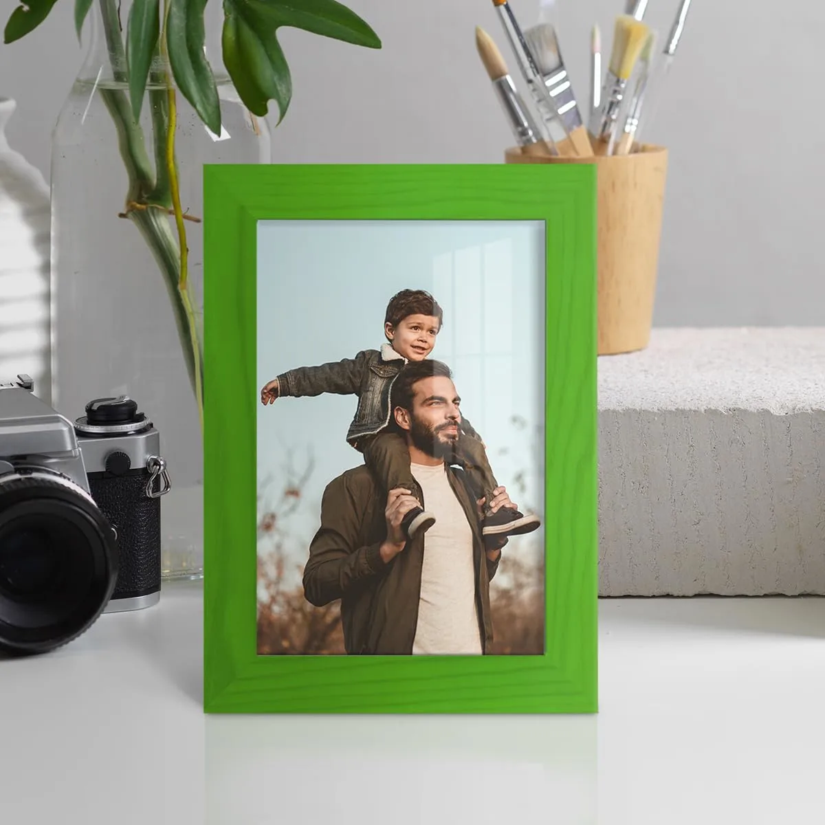 Renditions Gallery 5x7 inch Picture Rainforest Wood Grain Frame, High-end Modern Style, Made of Green Colored Solid Wood and High Definition Glass for Wall and Tabletop Photo Display
