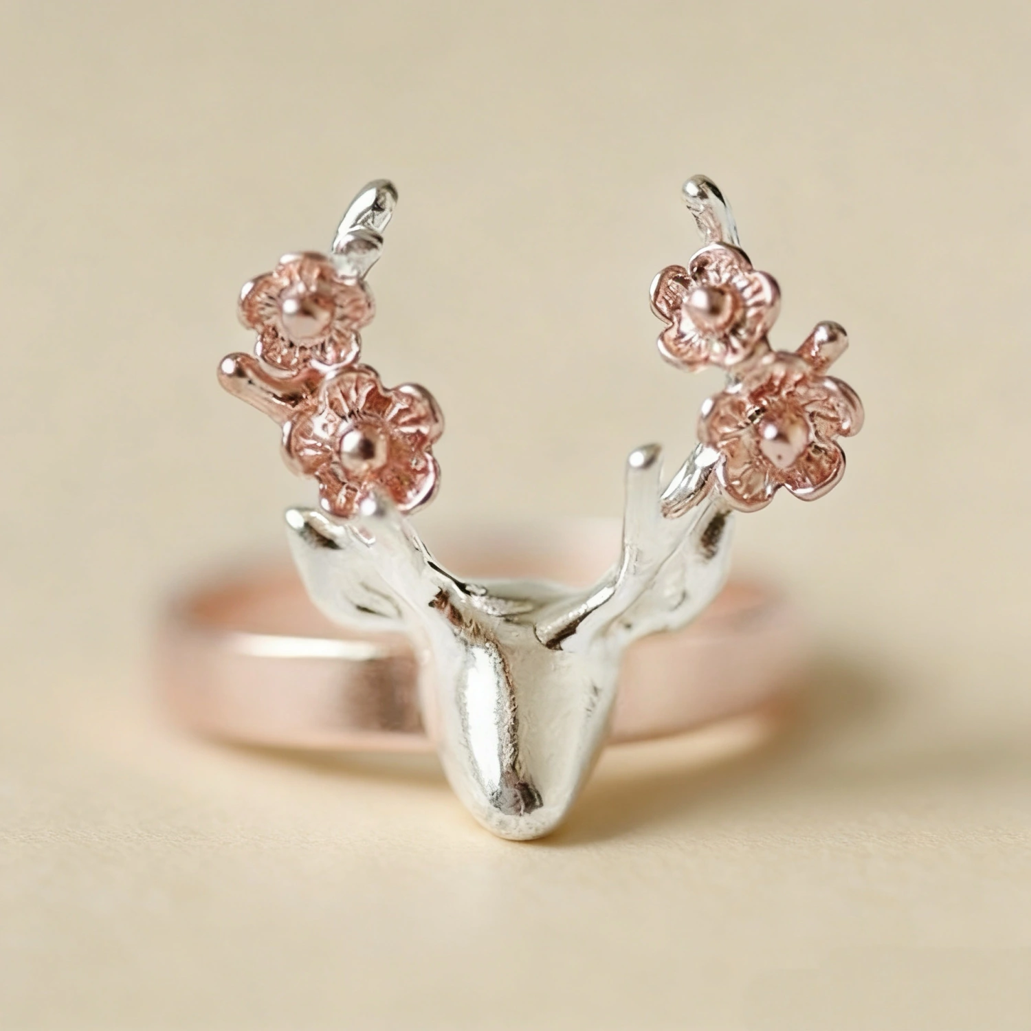 Copper-plated Two-tone Rose Gold Animal Deer Ring