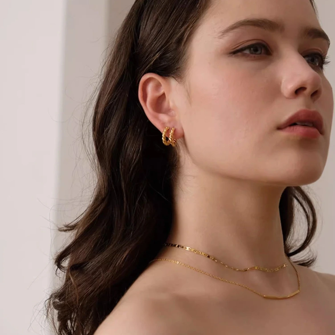 High-End Sophisticated Twisted Braided Gold Hoop Earrings For Women