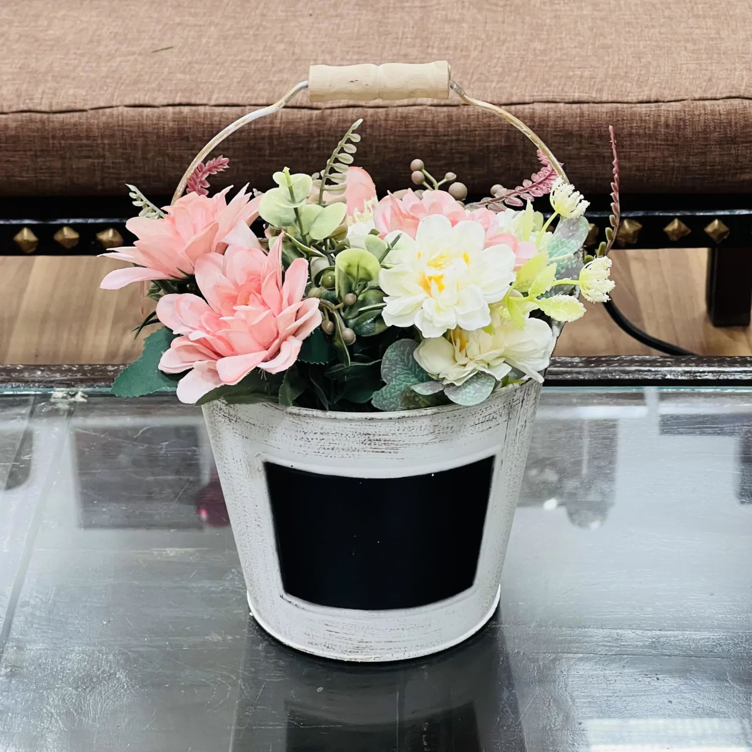 Hosley Set of 2 White Metal Pail with Chalkboard and Plastic Liner 7" Dia x 6" H. Ideal Gift for Floral Arrangements Wedding House Warming Floral Planter DIY Craft Home Office Party Garden Patio