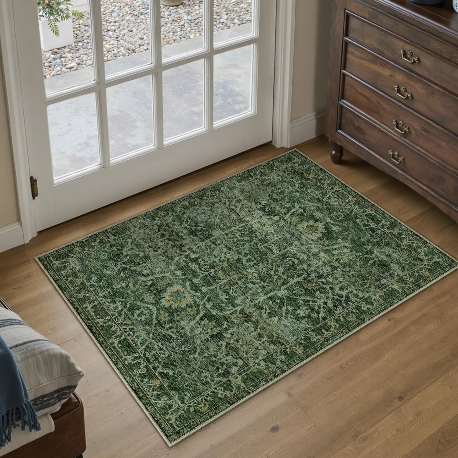 HUGEAR 2x3 Entryway Area Rug Retro Green Small Rug Machine Washable Door Mat Vintage Floral Low Pile Carpet Vacuumable Distressed Throw Rug Entrance Kitchen Bathroom Bedroom Non Slip Lightweight