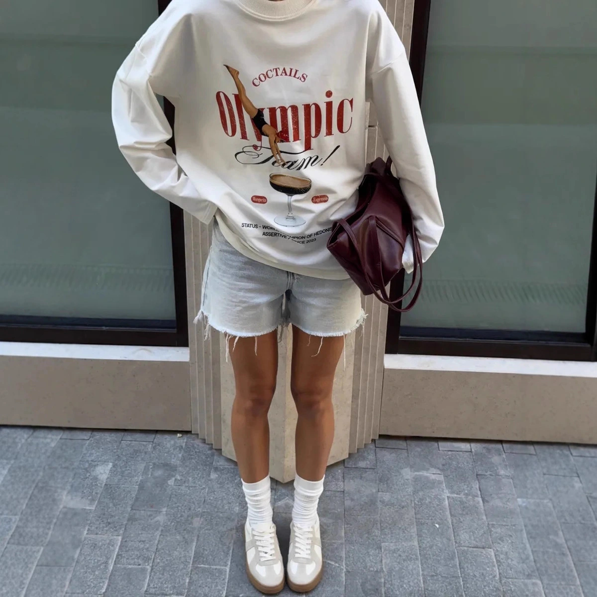 Age-reducing Printed Comfortable Top