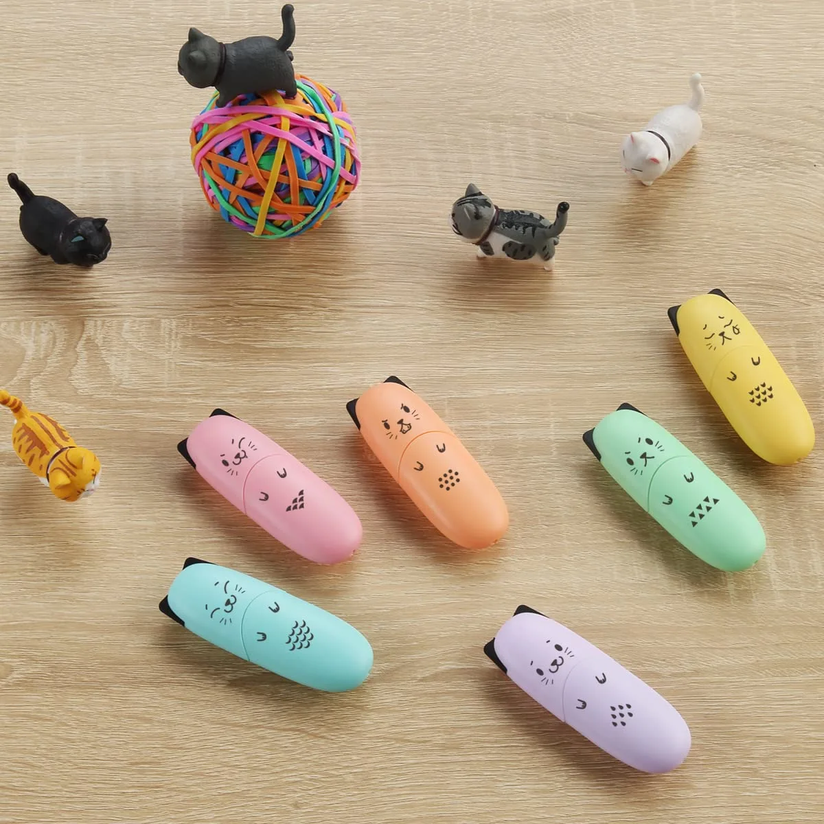 6 pieces Cat Shape Cute Mini Highlighter Pen Pastel Color Chisel Tip Kawaii Kids Stocking Stuffers Gift Highlighter Marker