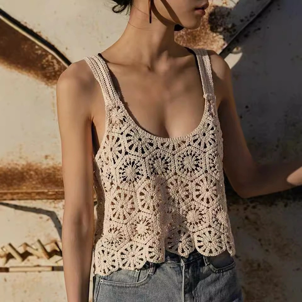 Hollow-out Crochet Loose Camisole Knit Top