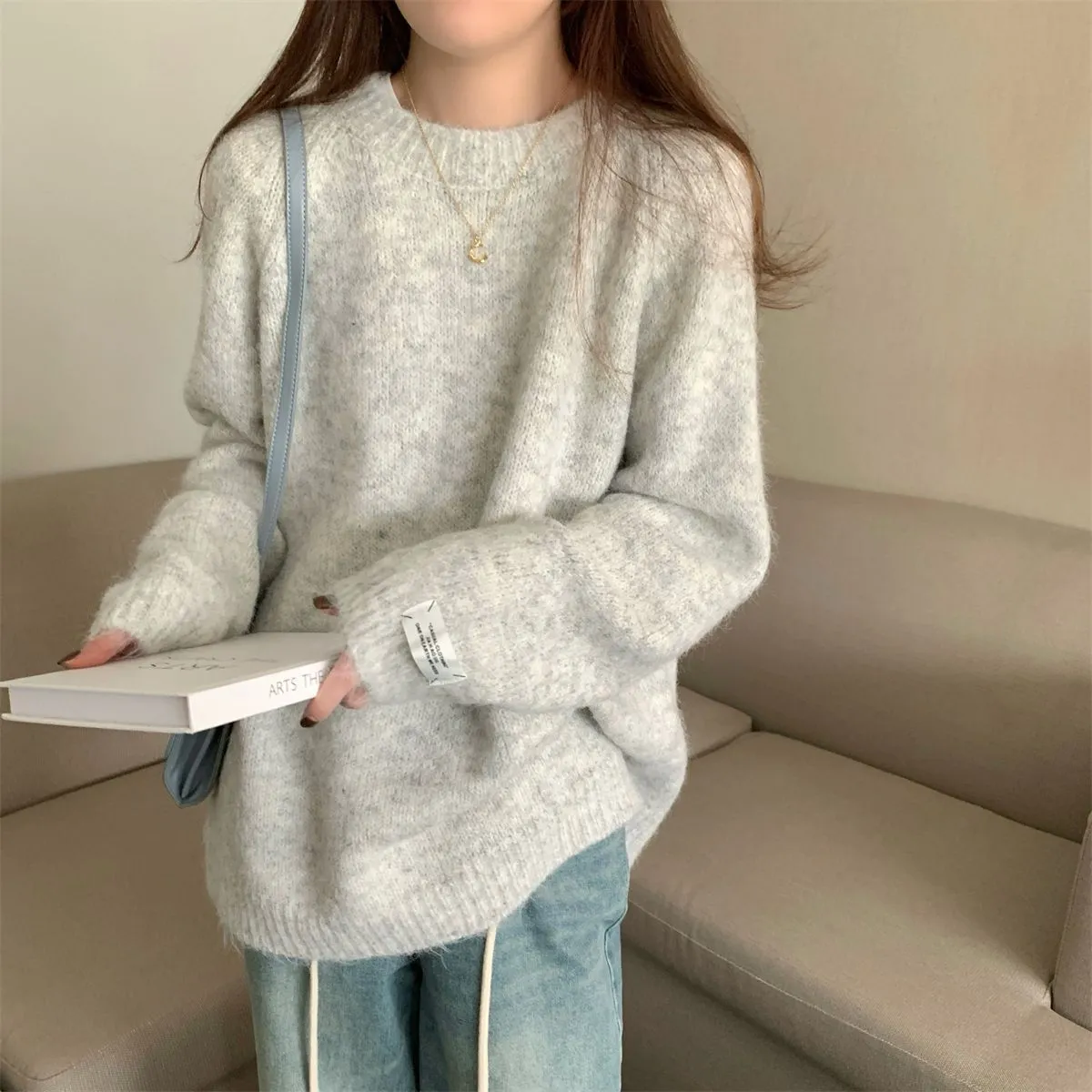 Korean-style Relaxed-fit Crewneck Pullover Sweater Loose Fit