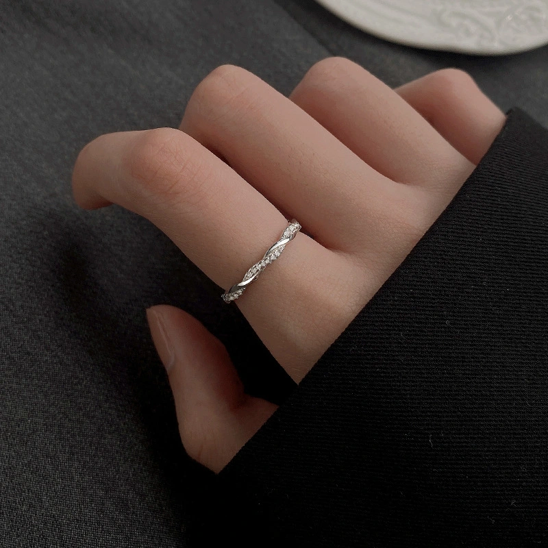 Twist Ring Fashion 925 Silver High-grade Light Luxury