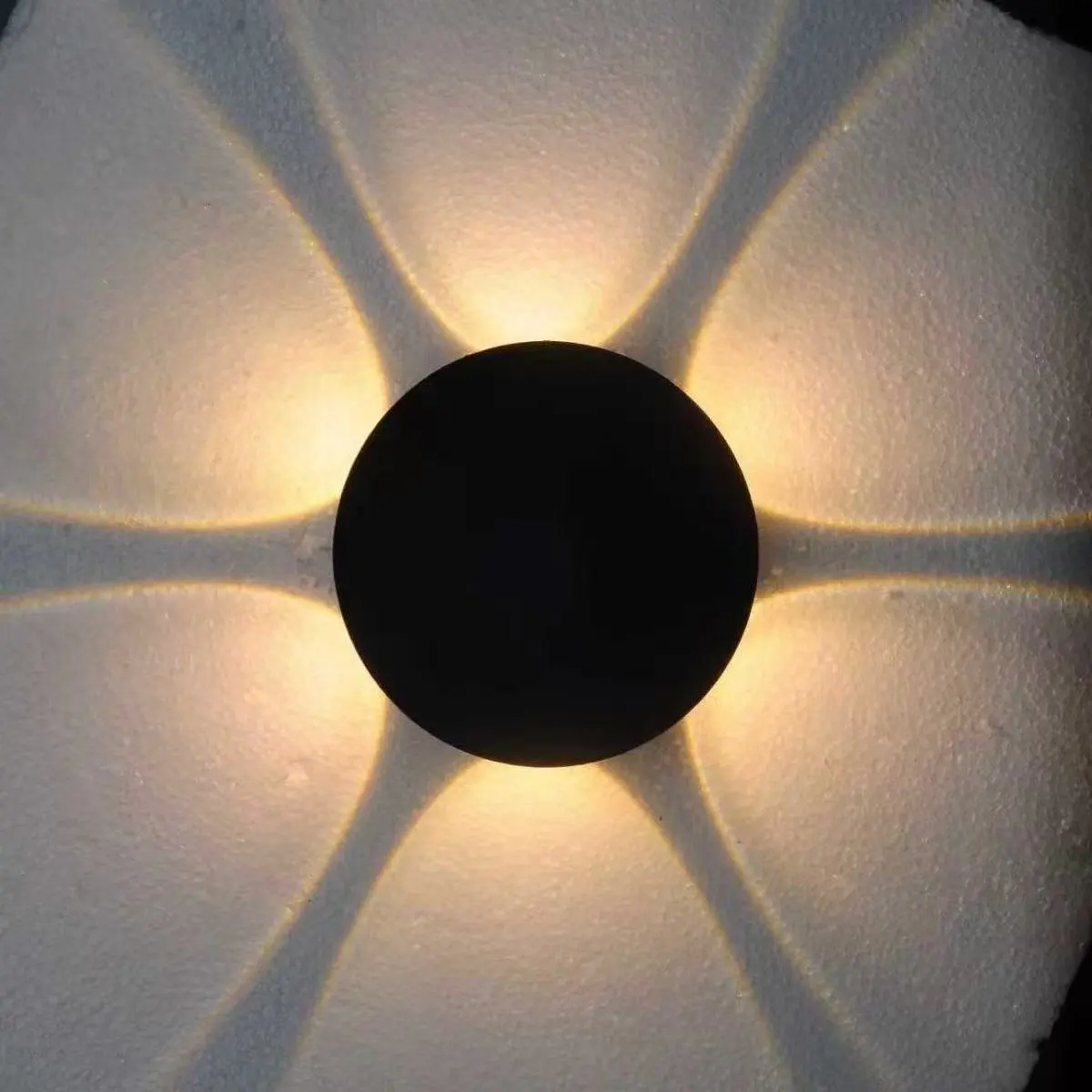 Flower-shaped Charging Motion-sensor Remote-controlled Lamp