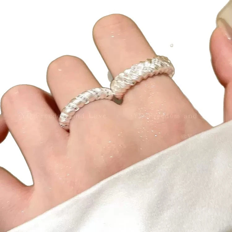 2026 New High-End Sparkling Zircon Brushed Open Ring For Women, Light Luxury Niche Index Finger Ring