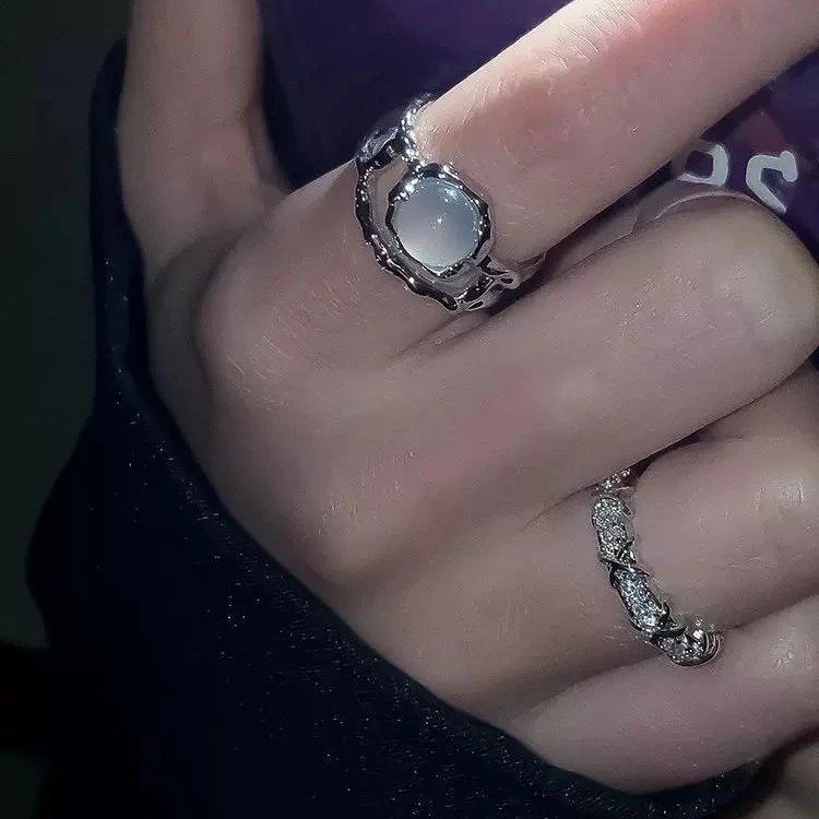 White Moonstone Couple Rings For Men & Women, Niche Zircon Inlaid French Style Adjustable Open Index Finger Jewelry