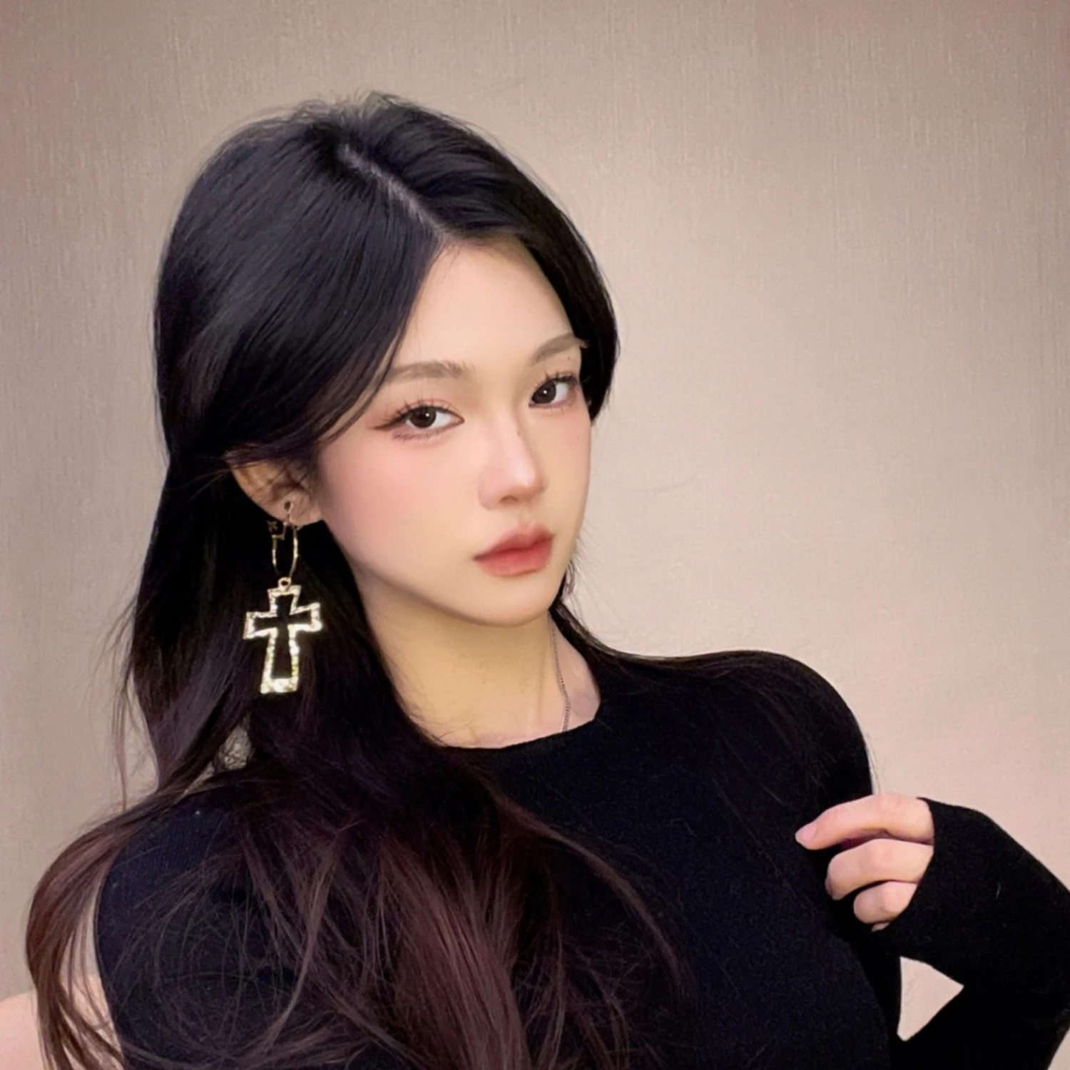 1 Pair Vintage Cross Earrings For Women, Hollow Out Metal Long Personalized Stud Earrings, Unique Exaggerated Statement Luxury Elegant Fashion Ear Jewelry